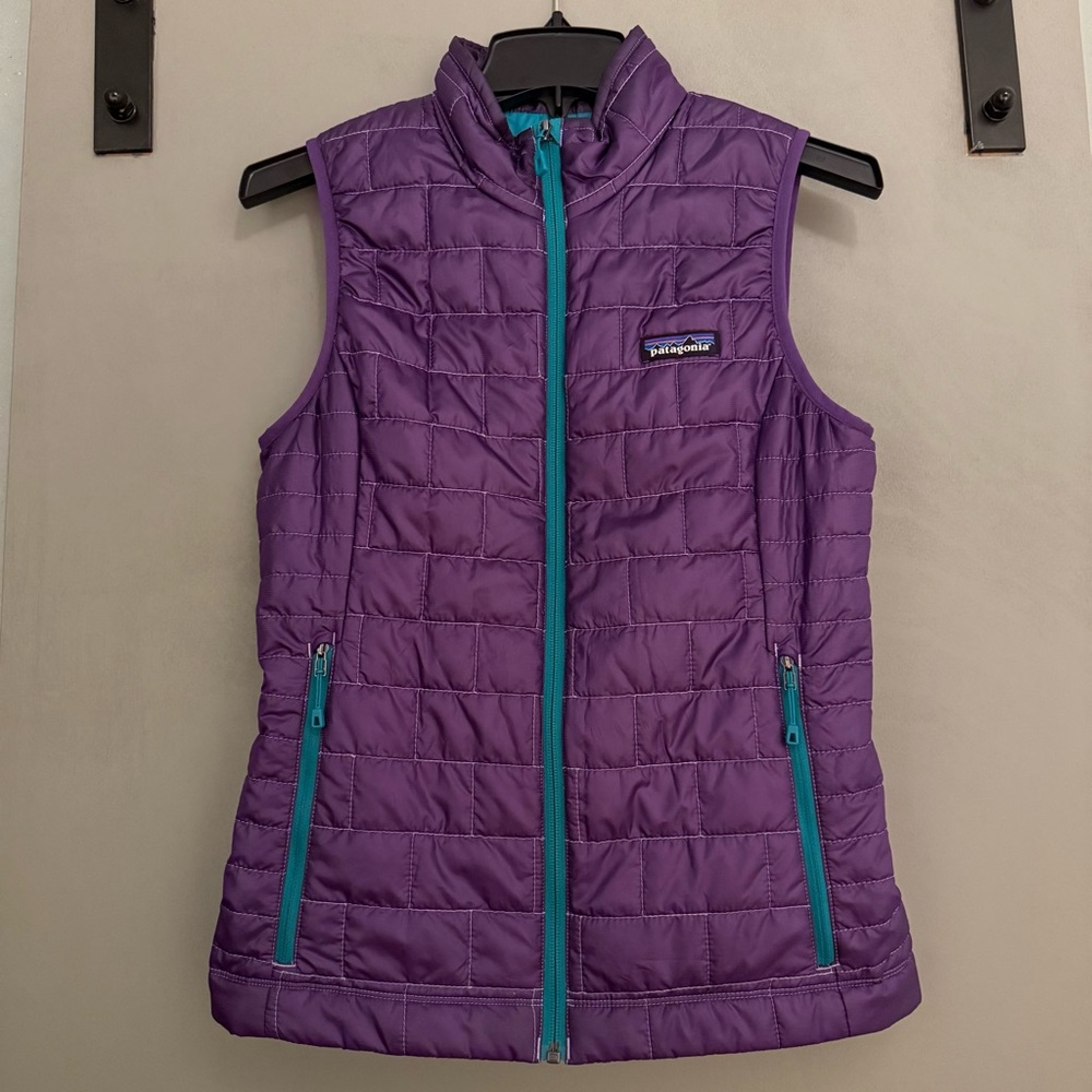 LAST CHANCE CLOSET CLOSING Patagonia Women's Purple Nano Puff Quilted Vest